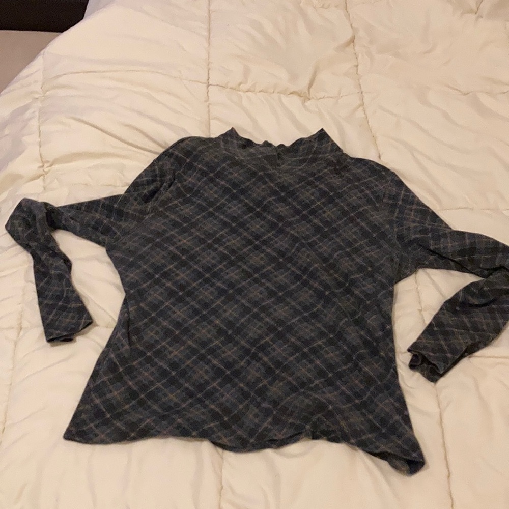 Plaid turtleneck